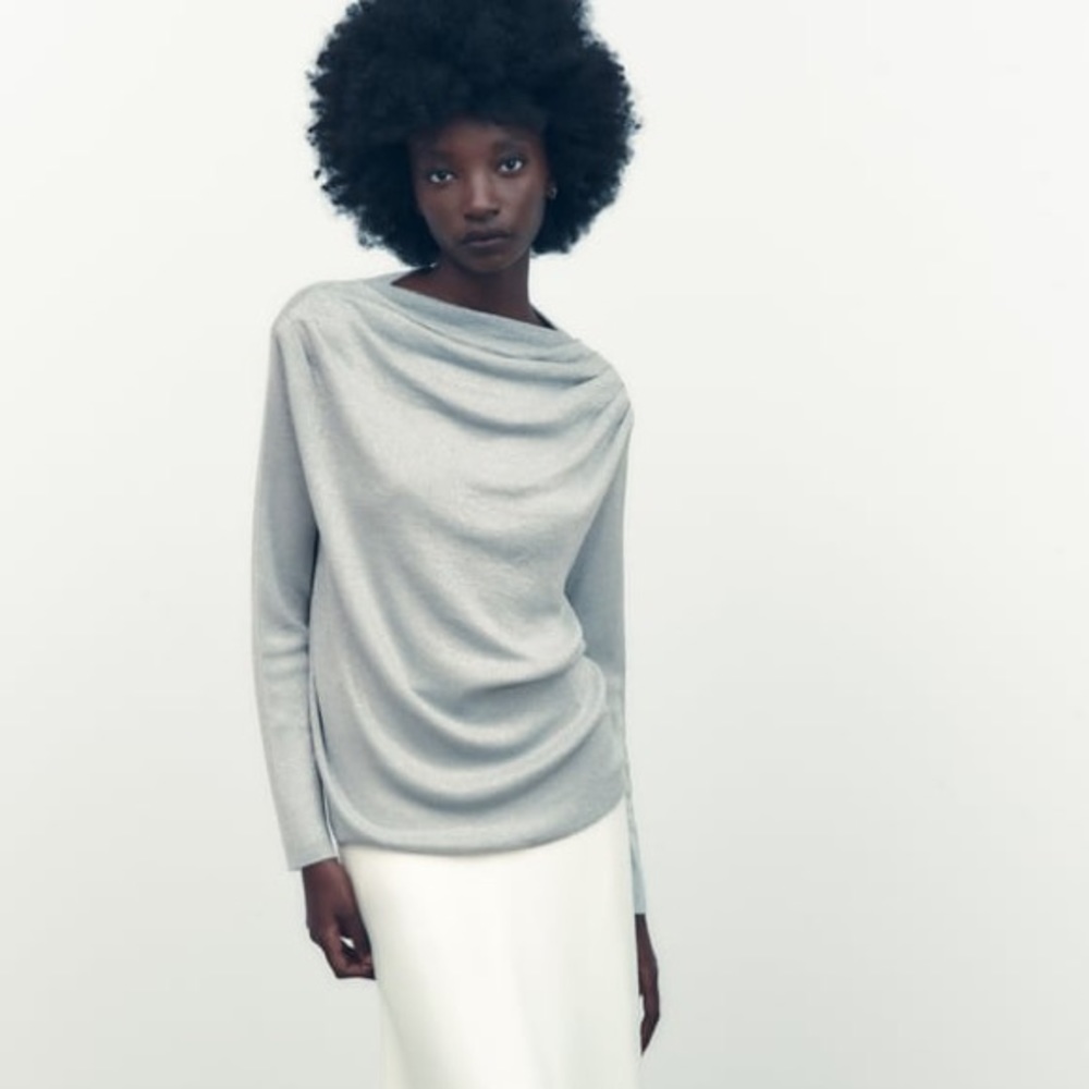 NWT ZARA KNIT TOP WITH PADDED SHOULDERS AND METALLIC THREAD SMALL